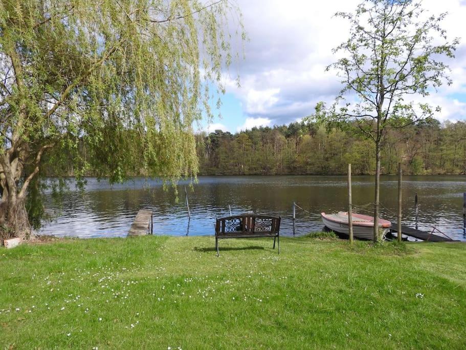 Dachwohnung Mit Wasserblick Und Eigenem Bootssteg Berlin Eksteriør bilde